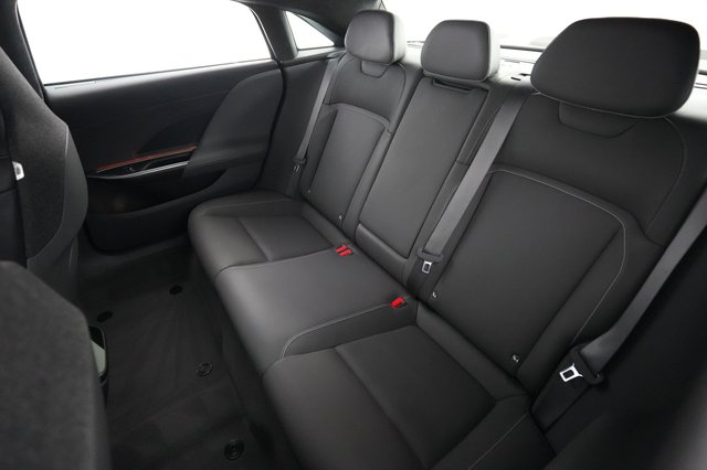 2023 Lucid Air — photo 18 of 20