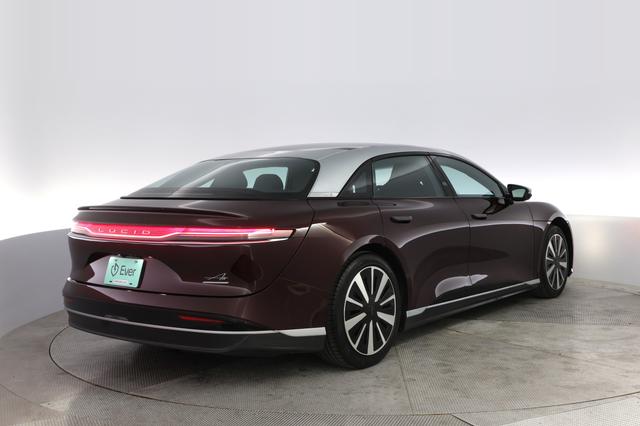2022 Lucid Air — photo 2 of 21