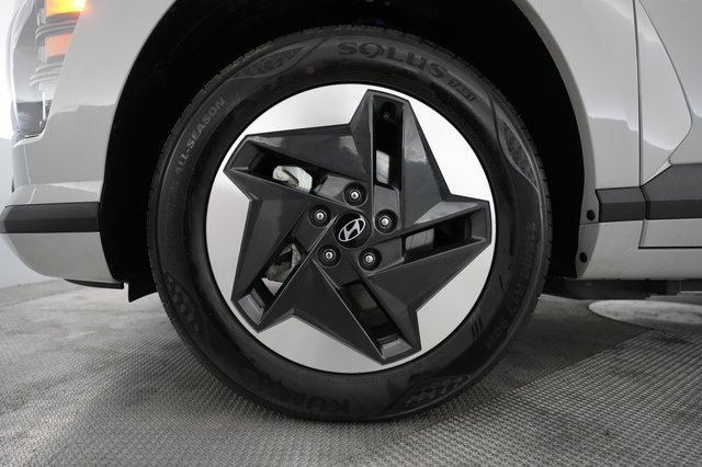 2024 Hyundai Kona Electric — photo 15 of 20