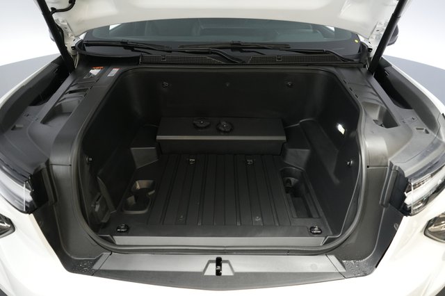 2025 Chevrolet Silverado EV — photo 14 of 15