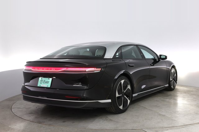 2023 Lucid Air — photo 2 of 21