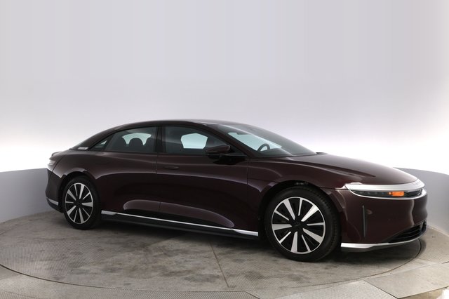 2023 Lucid Air — photo 11 of 21