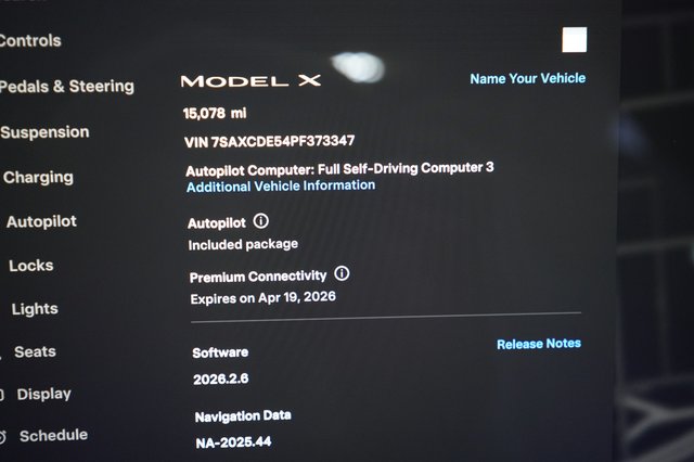 2023 Tesla Model X — photo 5 of 21