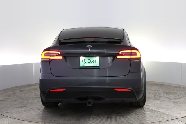 2023 Tesla Model X — photo 12 of 22