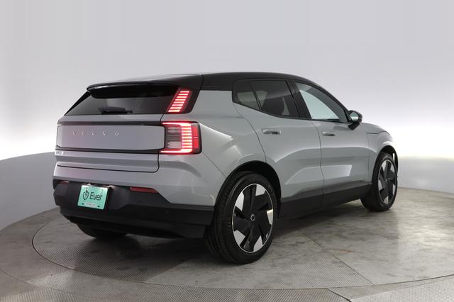 2025 Volvo EX30 — photo 2 of 21