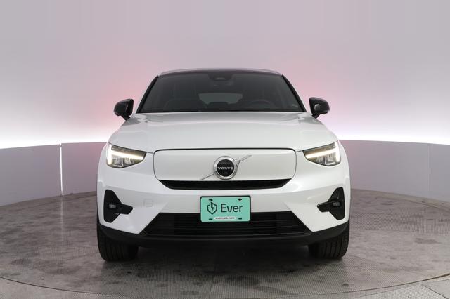 2023 Volvo C40 Recharge — photo 9 of 24