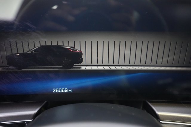 2024 Cadillac Lyriq — photo 5 of 20