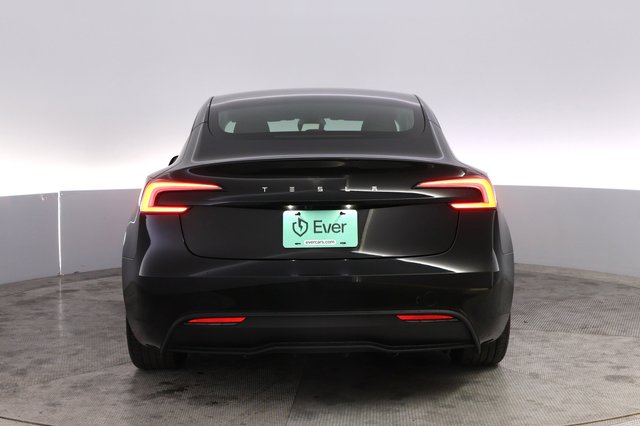 2024 Tesla Model 3 — photo 12 of 21