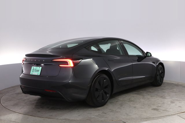 2025 Tesla Model 3 — photo 2 of 22