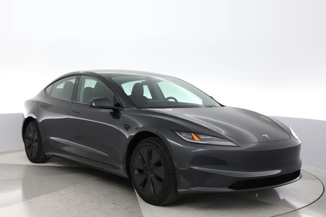 2025 Tesla Model 3 — photo 9 of 21