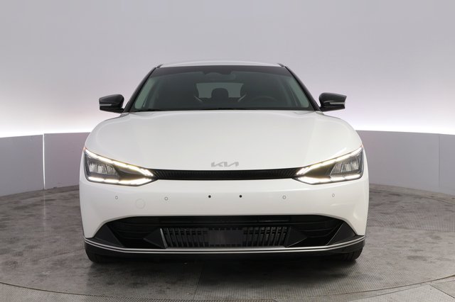 2024 Kia EV6 — photo 9 of 22