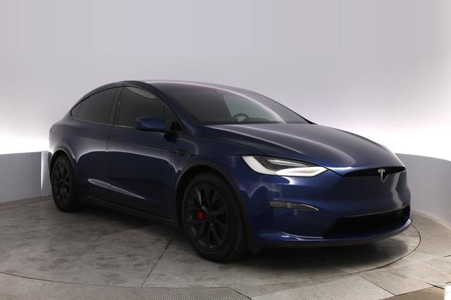 2023 Tesla Model X — photo 10 of 33