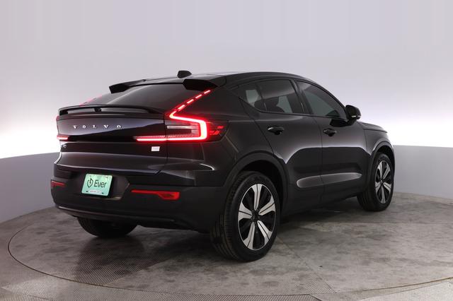 2023 Volvo C40 Recharge — photo 2 of 21