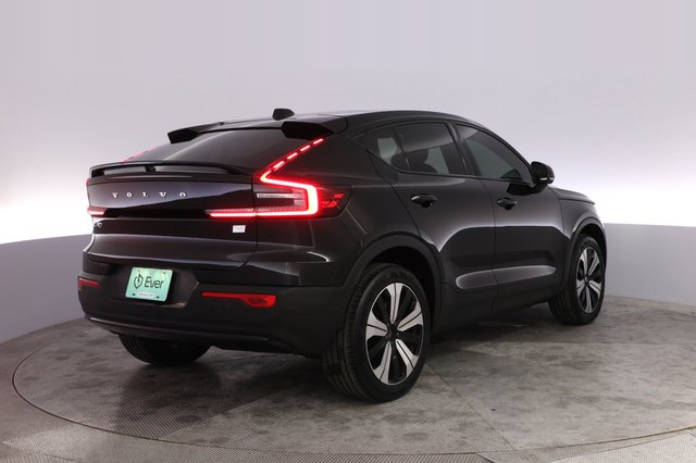 2023 Volvo C40 Recharge — photo 2 of 21
