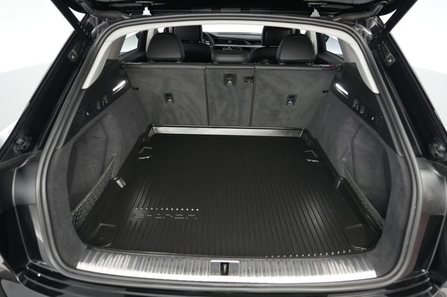 2024 Audi Q8 e-tron — photo 6 of 29