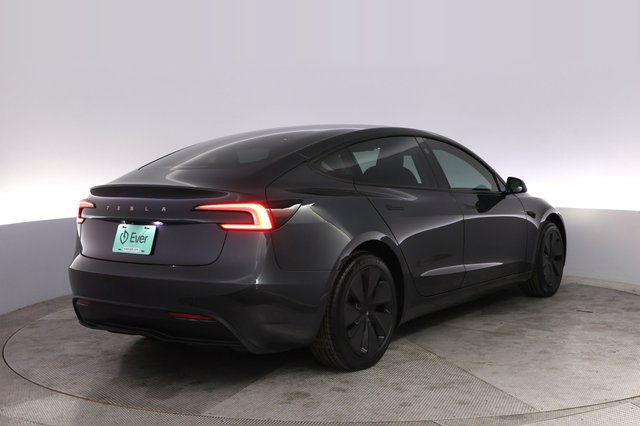 2025 Tesla Model 3 — photo 2 of 21