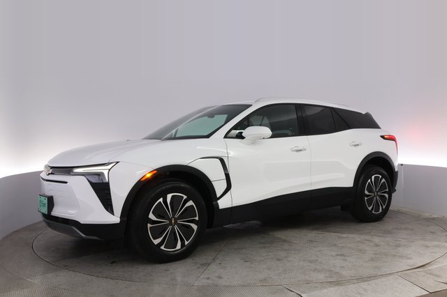 2024 Chevrolet Blazer EV — photo 14 of 21