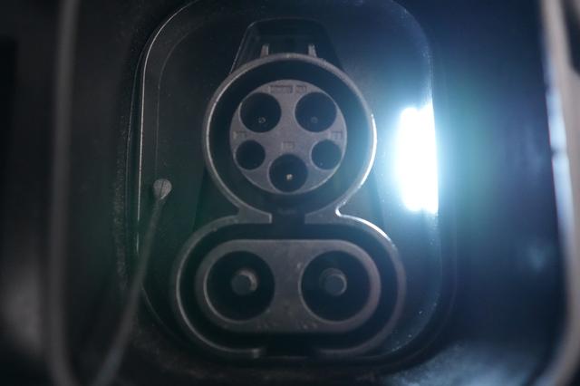 2023 Polestar 2 — photo 8 of 24