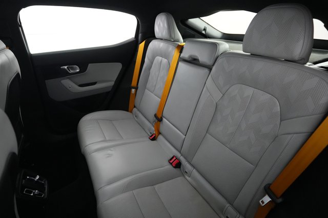 2023 Polestar 2 — photo 19 of 24