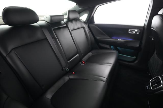 2024 Hyundai IONIQ 6 — photo 4 of 23