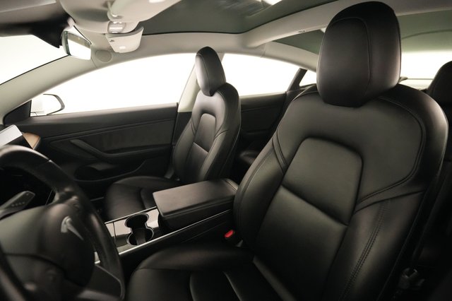 2018 Tesla Model 3 — photo 3 of 21