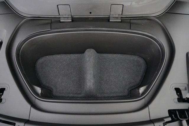 2023 Volvo XC40 Recharge — photo 20 of 26