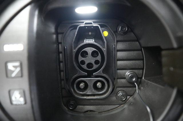 2024 Hyundai IONIQ 6 — photo 8 of 26