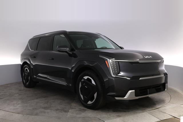 2024 Kia EV9 — photo 10 of 32