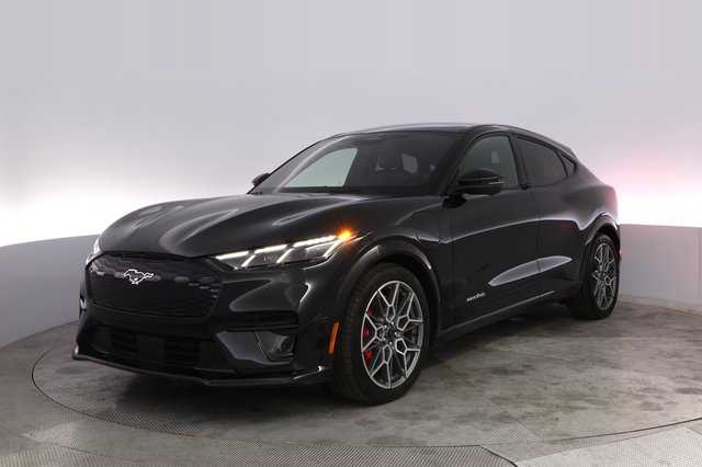 2025 Ford Mustang Mach-E — VIN 3FMTK4SX1SMA12212