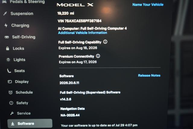 2023 Tesla Model X — photo 5 of 27
