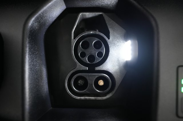 2023 Kia Niro EV — photo 8 of 24