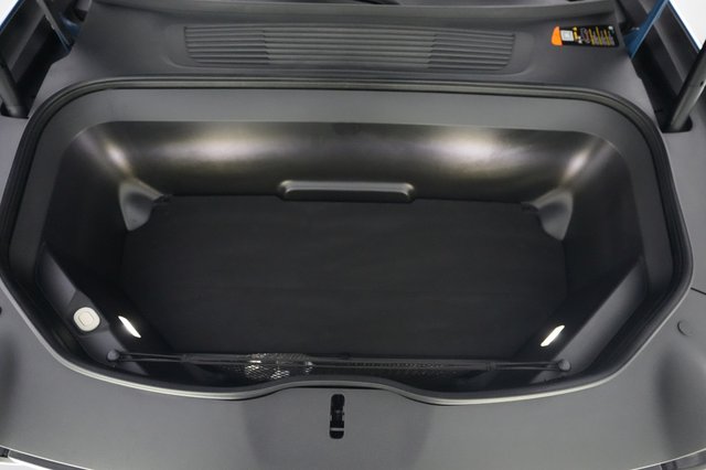 2024 Rivian R1S — photo 20 of 21