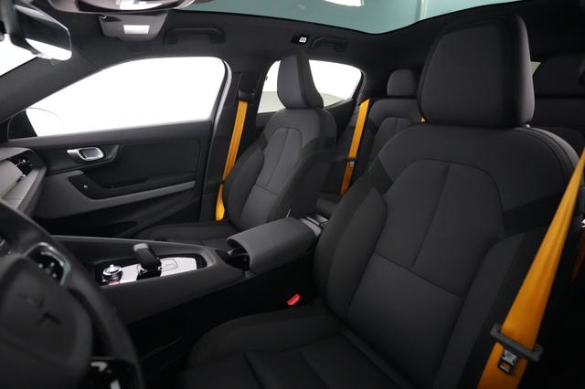 2023 Polestar 2 — photo 3 of 23