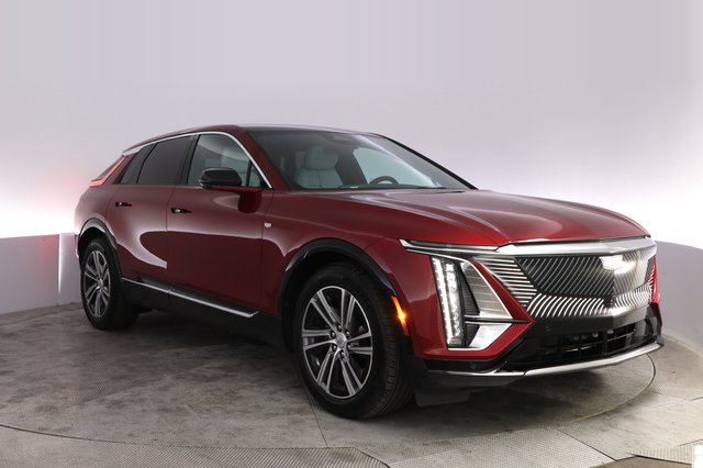 2024 Cadillac Lyriq — photo 10 of 20