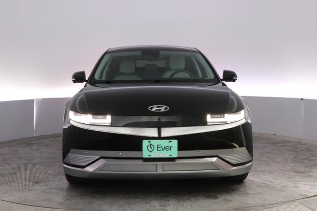 2024 Hyundai IONIQ 5 — photo 9 of 31