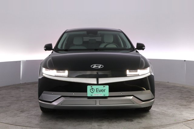2024 Hyundai IONIQ 5 — photo 9 of 31