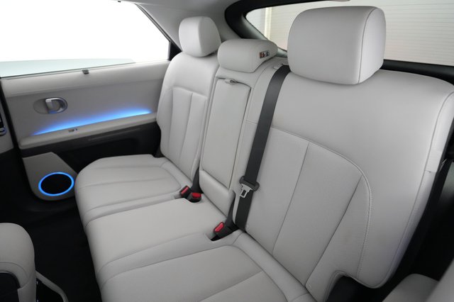 2024 Hyundai IONIQ 5 — photo 19 of 31