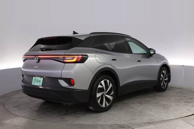 2023 Volkswagen ID.4 — photo 2 of 27