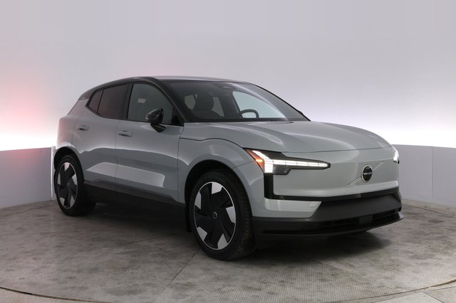 2025 Volvo EX30 — photo 10 of 21