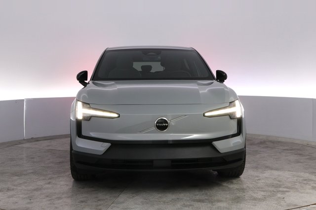 2025 Volvo EX30 — photo 9 of 21