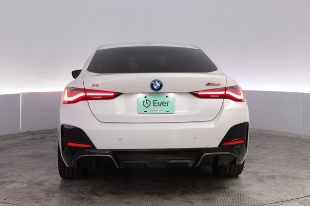 2024 BMW i4 — photo 12 of 25
