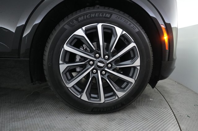 2024 Cadillac Lyriq — photo 16 of 25