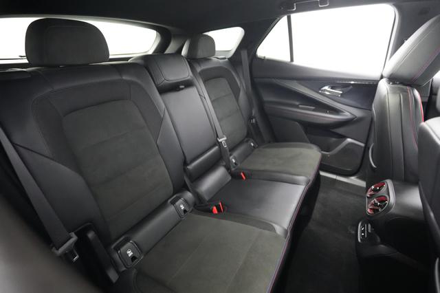 2024 Chevrolet Blazer EV — photo 4 of 26