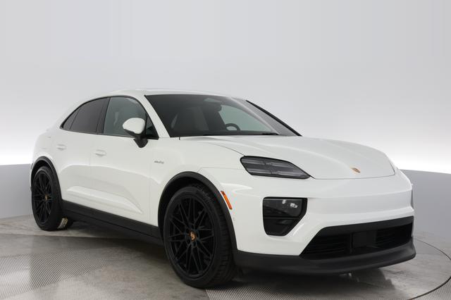 2024 Porsche Macan Electric — photo 10 of 22