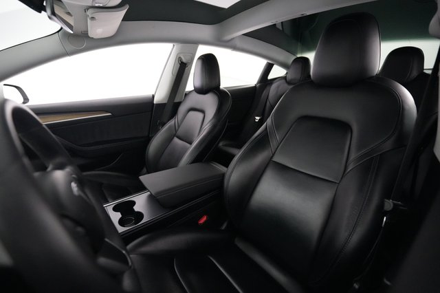 2021 Tesla Model 3 — photo 3 of 24