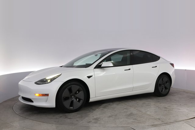 2021 Tesla Model 3 — photo 13 of 24