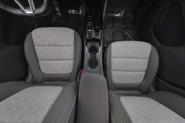 2023 Chevrolet Bolt EUV — photo 21 of 25