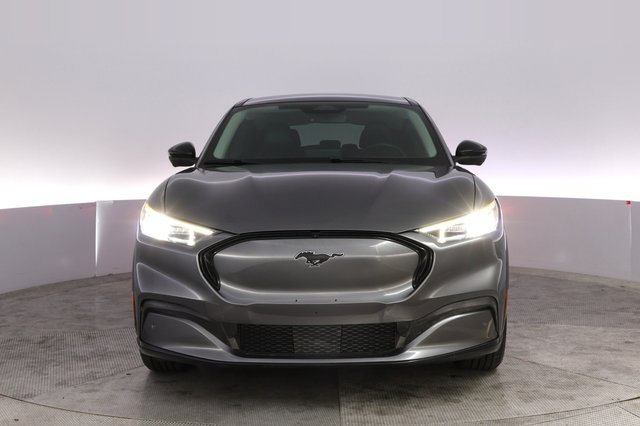 2023 Ford Mustang Mach-E — photo 9 of 21