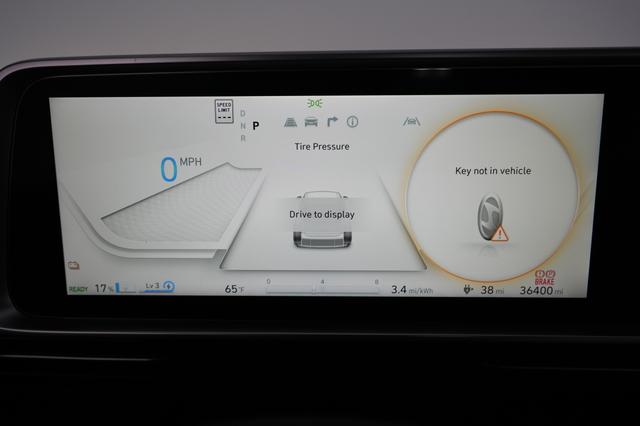 2023 Hyundai IONIQ 6 — photo 5 of 26
