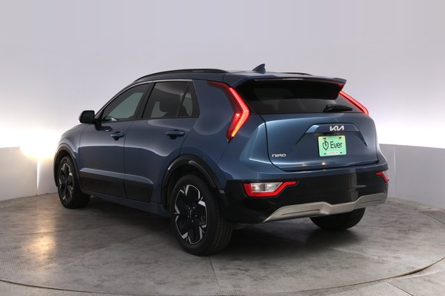 2023 Kia Niro EV — photo 13 of 23